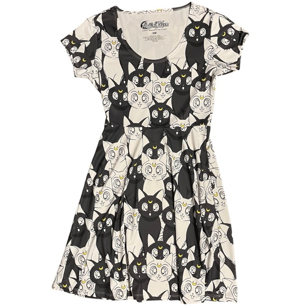 Hot Topic SAILOR MOON LUNA & ARTEMIS DRESS Small ULTRA RARE Graphic Print CATS - Picture 7 of 10